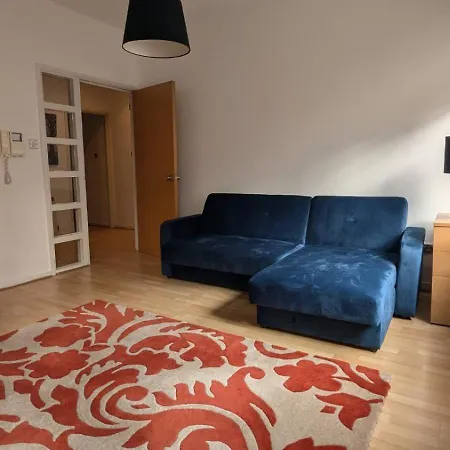 Spacious 2 Bed Apartment In Manchester City Centre-3
